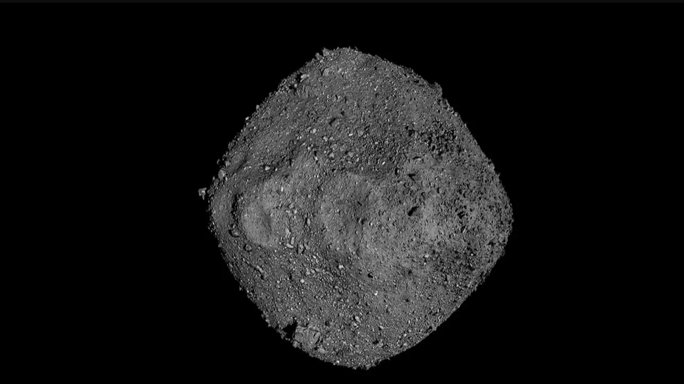 هل جلبت النيازك الحياة إلى الأرض في وقت مبكر؟