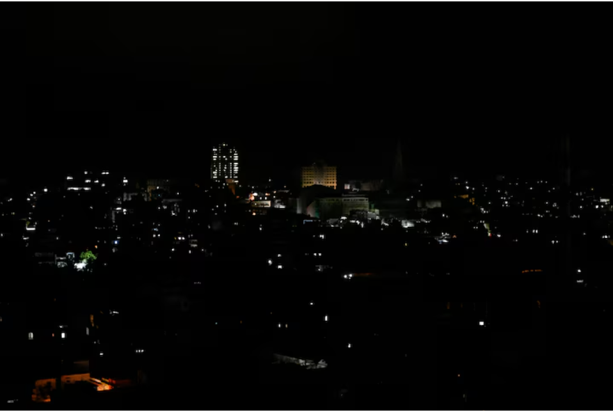 وكالة: انهيار شبكة الكهرباء في كوبا