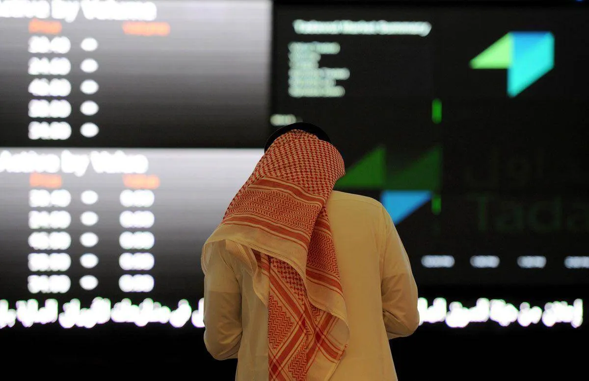 السوق السعودية تغلق على ارتفاع 0.8 % بدعم الأسهم القيادية